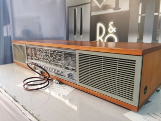 BEOMASTER 900K RADIO